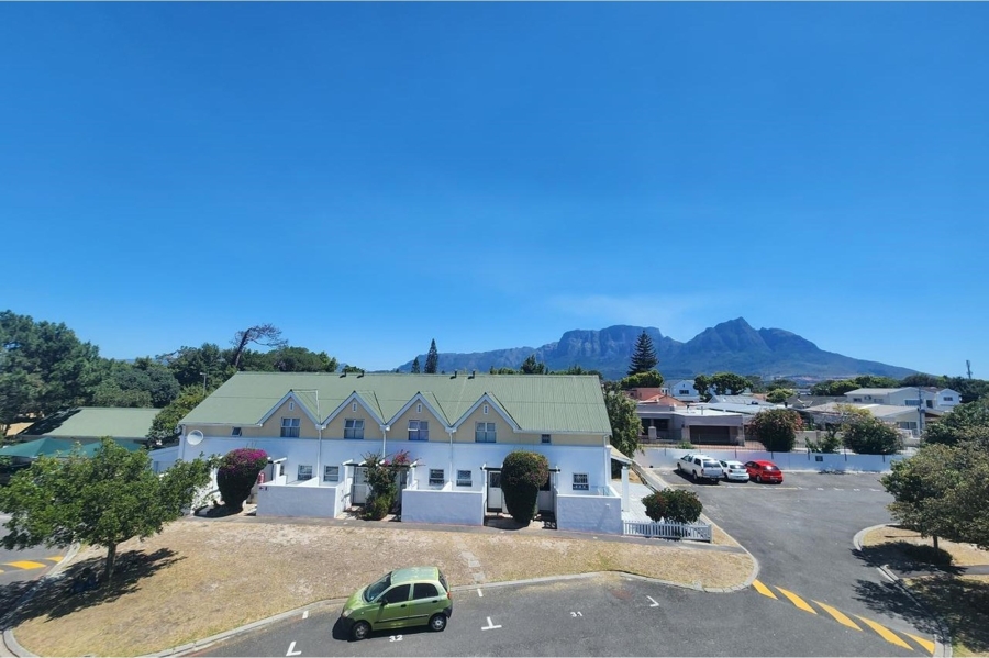 2 Bedroom Property for Sale in Rondebosch East Western Cape